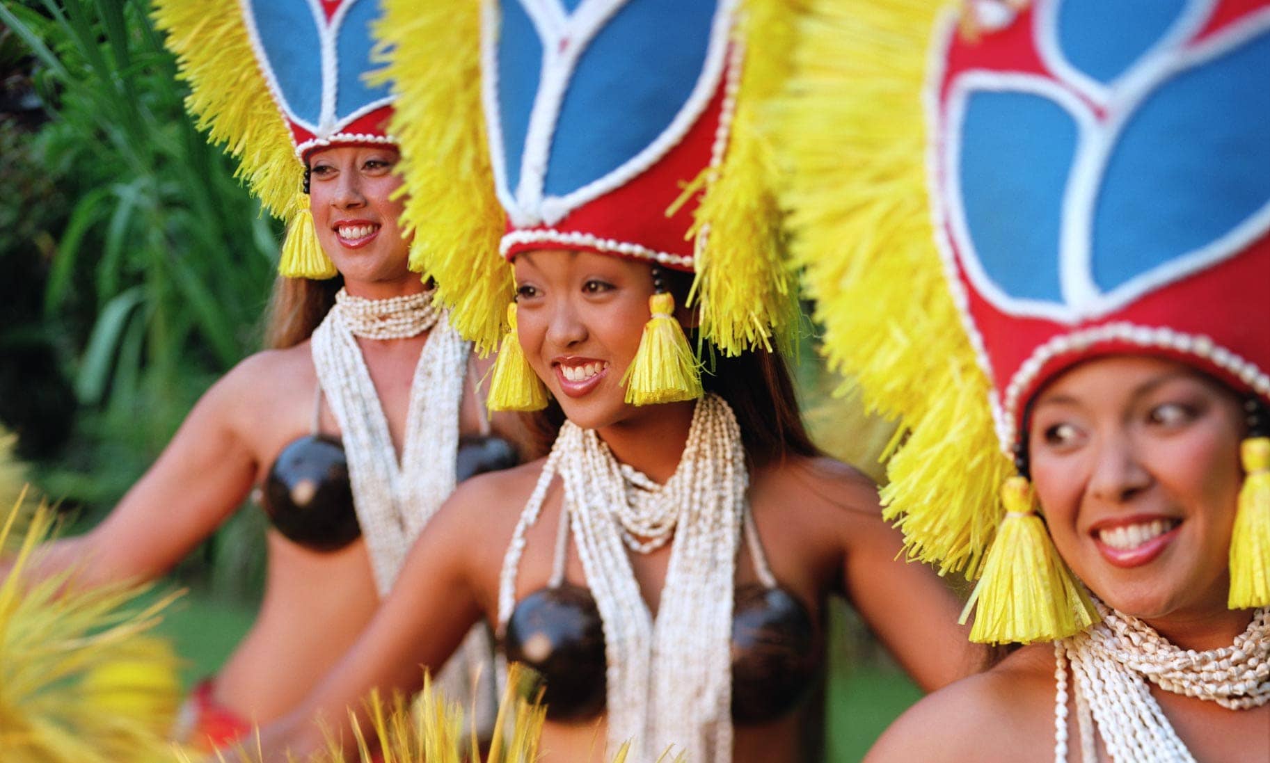 Kauai luau entertainment